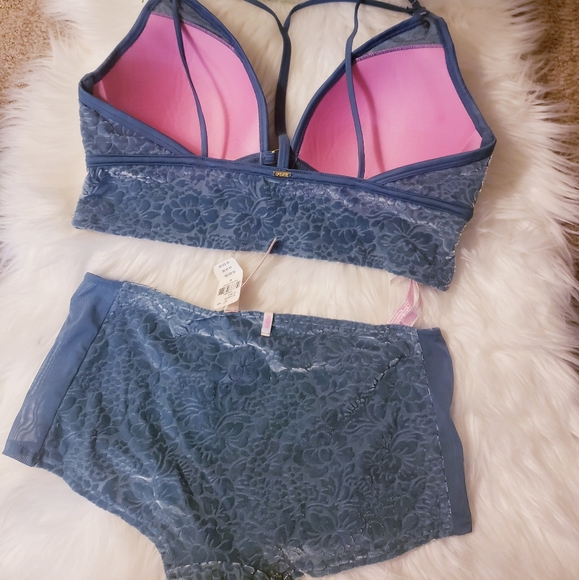 V.S. "PINK VELVET BRALETTE AND BOY SHORTS - Picture 3 of 4